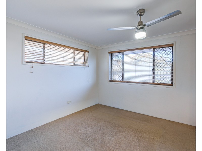 5/228 Marine Parade, Labrador QLD 4215
