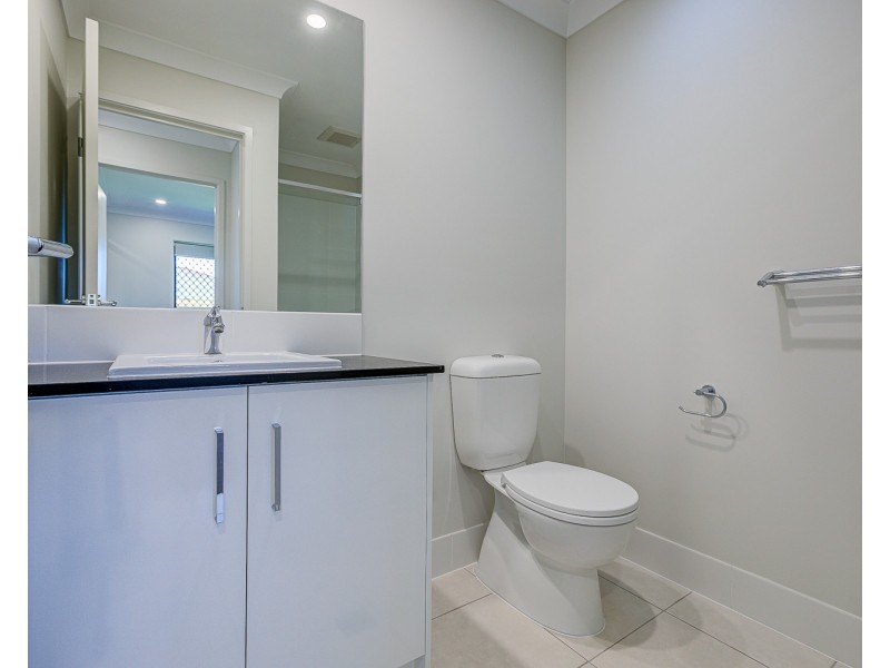 B/73 Montana Circuit, Logan Reserve QLD 4133