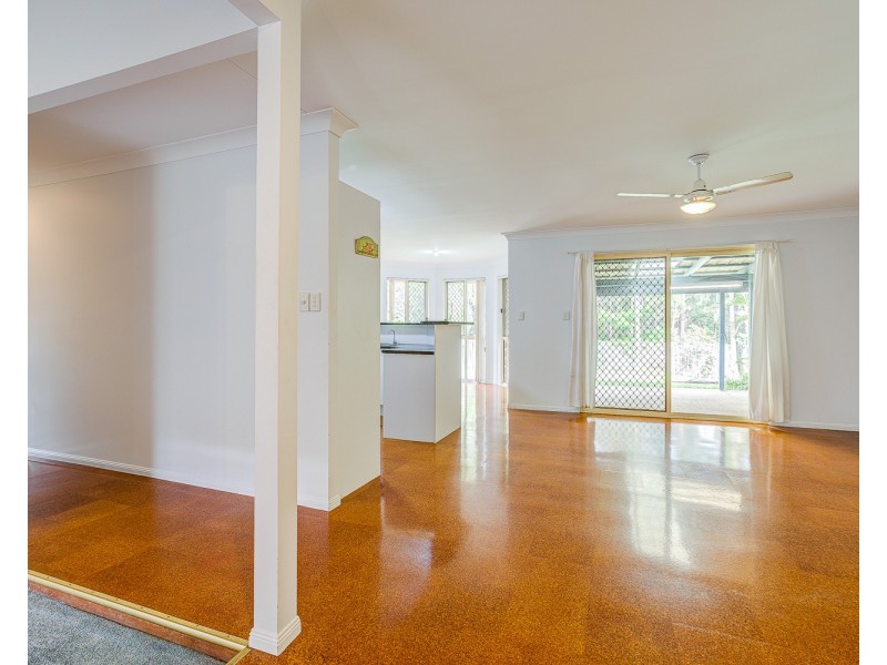 129 Henry Cotton Drive, Parkwood QLD 4214