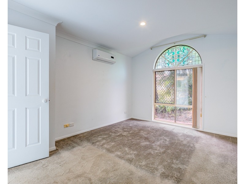 129 Henry Cotton Drive, Parkwood QLD 4214