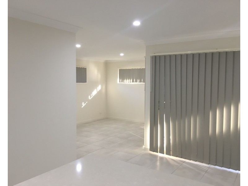 37 Voyager Terrace, Pimpama QLD 4209