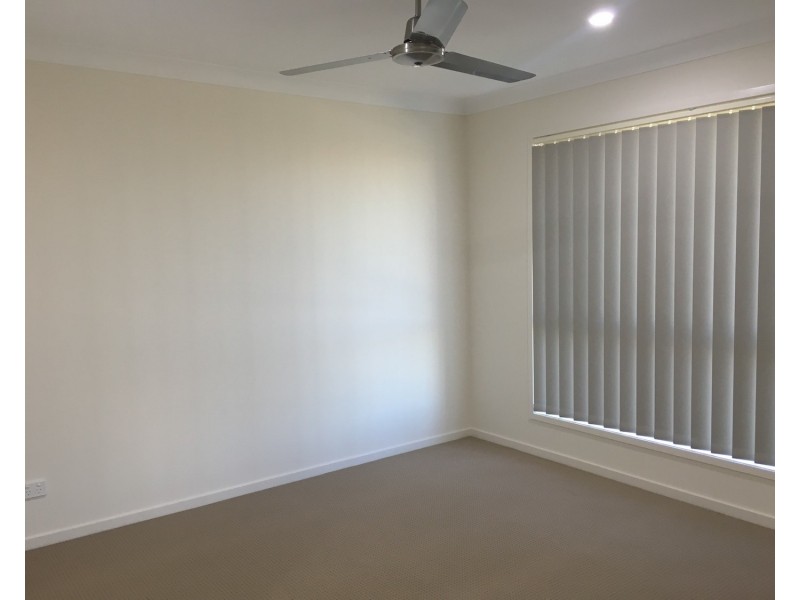 37 Voyager Terrace, Pimpama QLD 4209