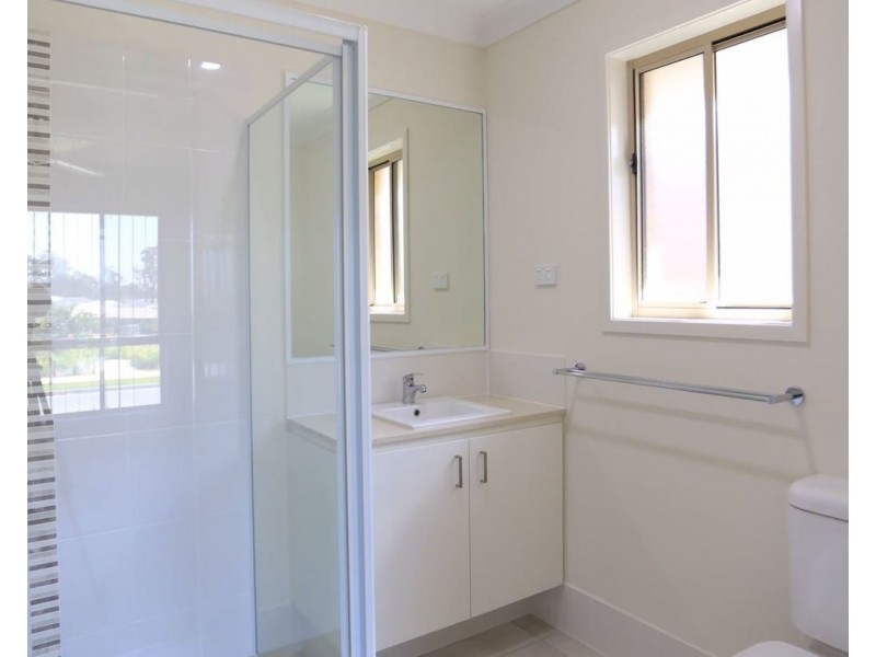 37 Voyager Terrace, Pimpama QLD 4209