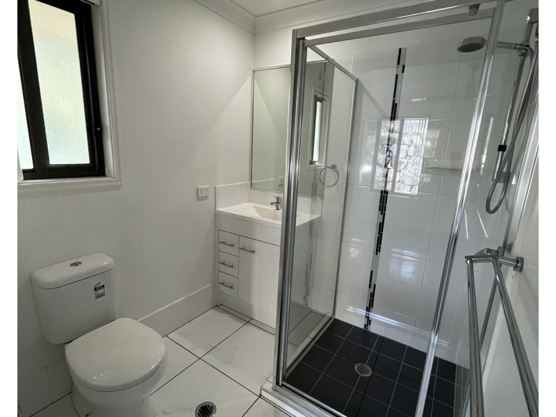 8 Cathmor Court, Oxenford QLD 4210