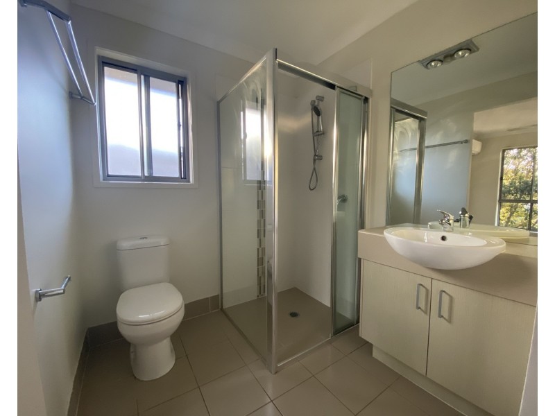 12 Matas Drive, Pimpama QLD 4209