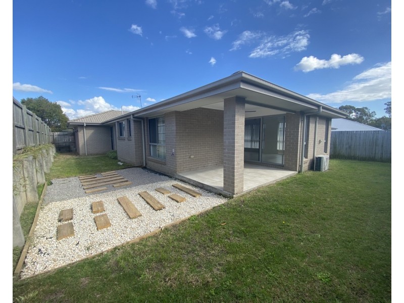 12 Matas Drive, Pimpama QLD 4209