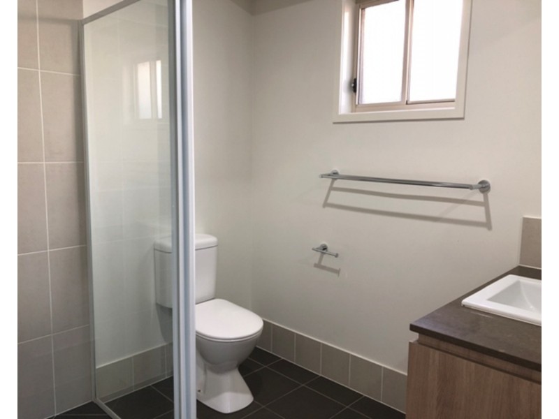 5 Milbrook Crescent, Pimpama QLD 4209