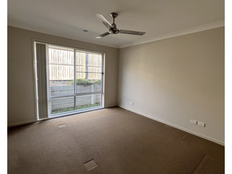51 Hanover Drive, Pimpama QLD 4209