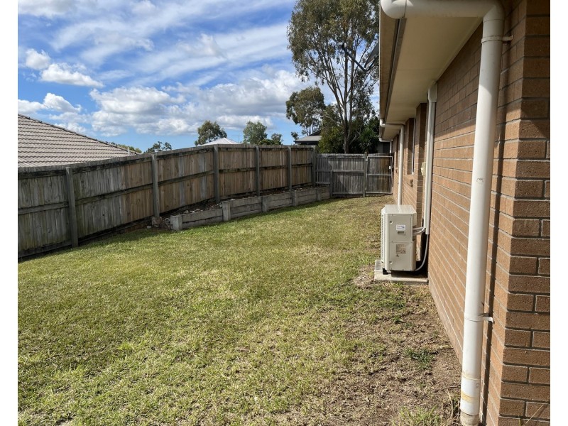 51 Hanover Drive, Pimpama QLD 4209