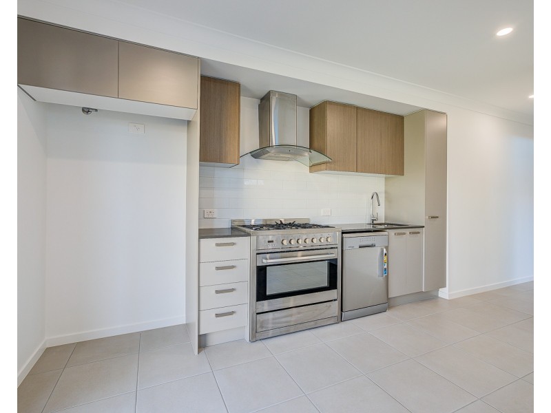 A/7 Pierro Place, Logan Reserve QLD 4133