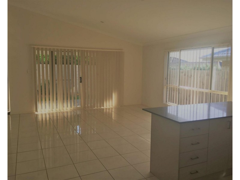 6 Hasemann Crescent, Upper Coomera QLD 4209