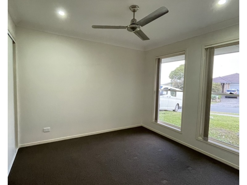 6 Hasemann Crescent, Upper Coomera QLD 4209