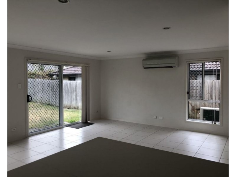 32 Bellagio Crescent, Coomera QLD 4209