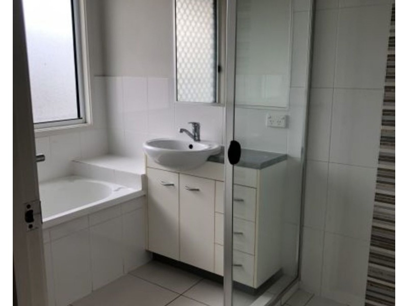 32 Bellagio Crescent, Coomera QLD 4209