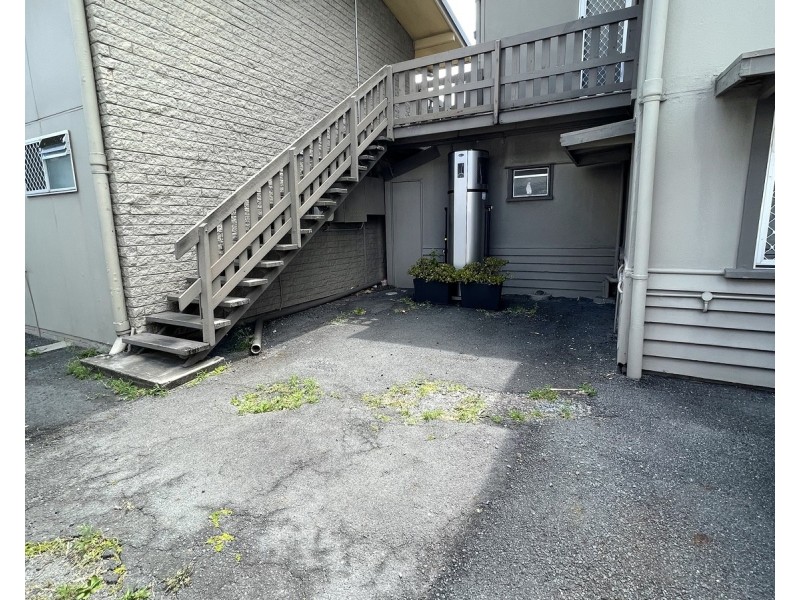 6/146 Frank Street, Labrador QLD 4215