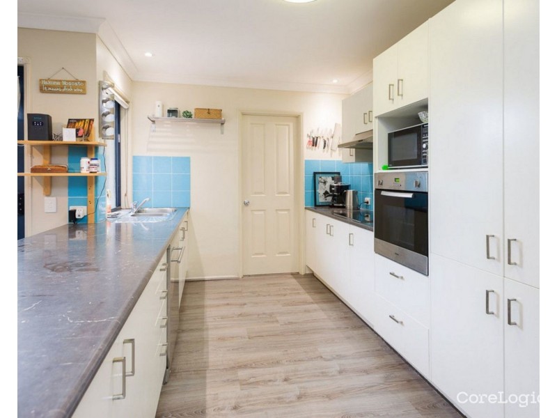 20 Fanning Court, Pacific Pines QLD 4211