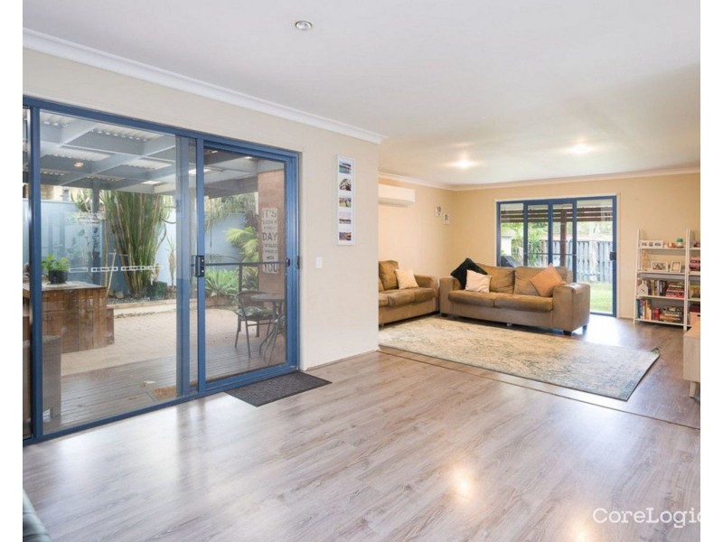 20 Fanning Court, Pacific Pines QLD 4211