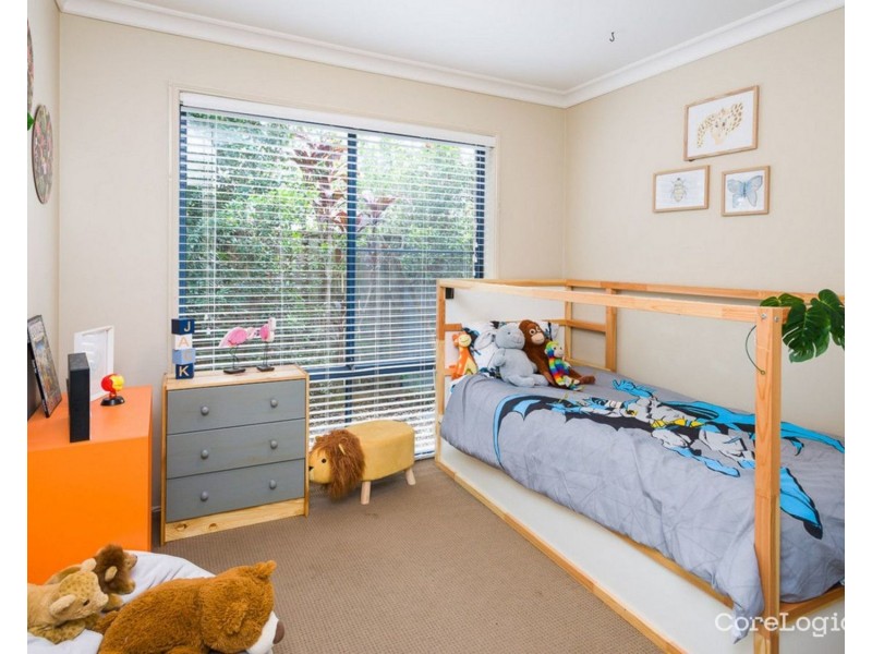 20 Fanning Court, Pacific Pines QLD 4211