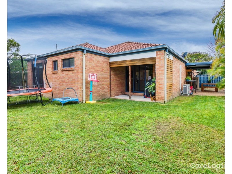 20 Fanning Court, Pacific Pines QLD 4211