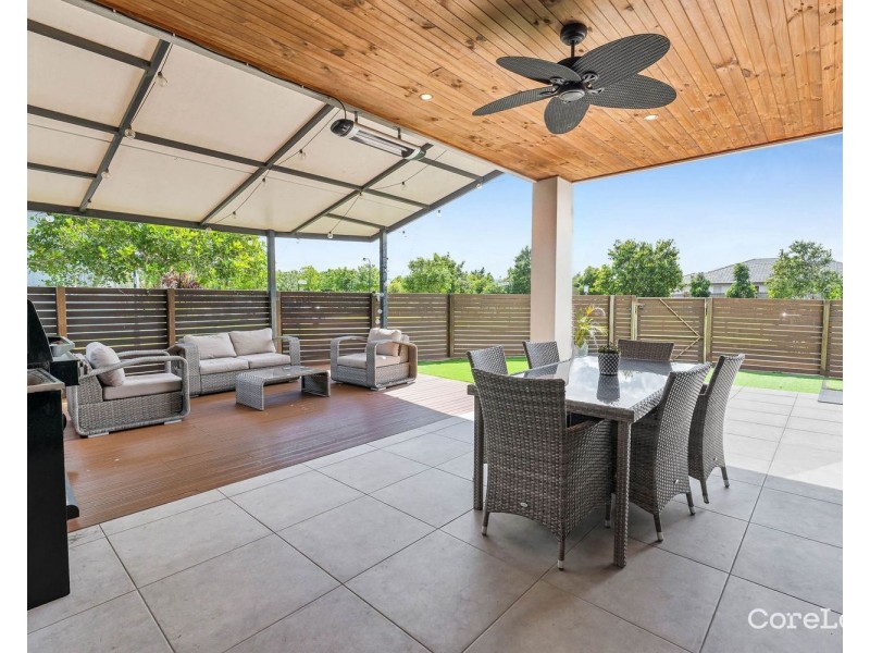 17 Wyperfield Circuit, Pimpama QLD 4209