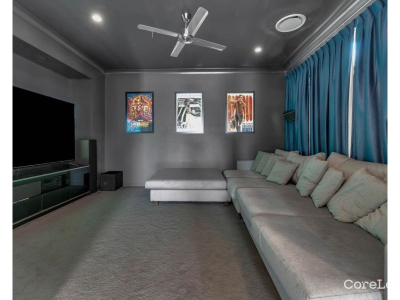 17 Wyperfield Circuit, Pimpama QLD 4209