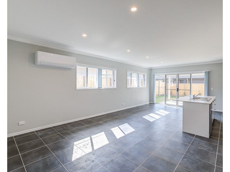 58 Aspen Circuit, Logan Reserve QLD 4133