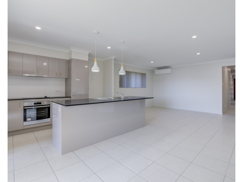 17 Berzins Court, Bahrs Scrub QLD 4207