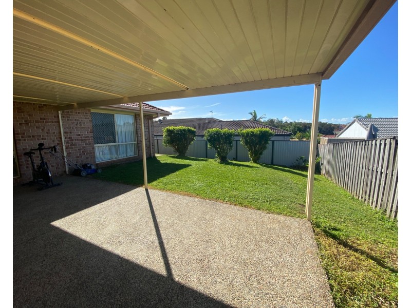 28 Santa Isobel Boulevard, Pacific Pines QLD 4211