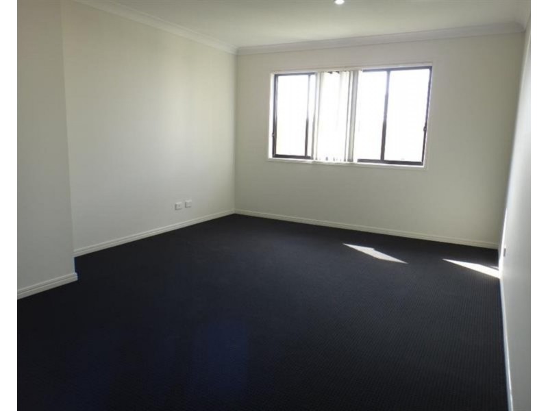 16 Jotown Drive, Coomera QLD 4209