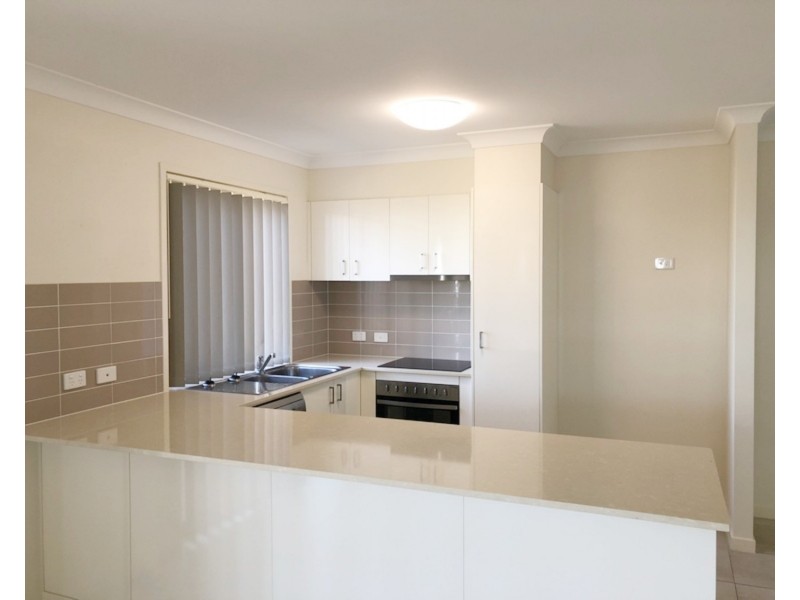 24 Greenwich Avenue, Pimpama QLD 4209