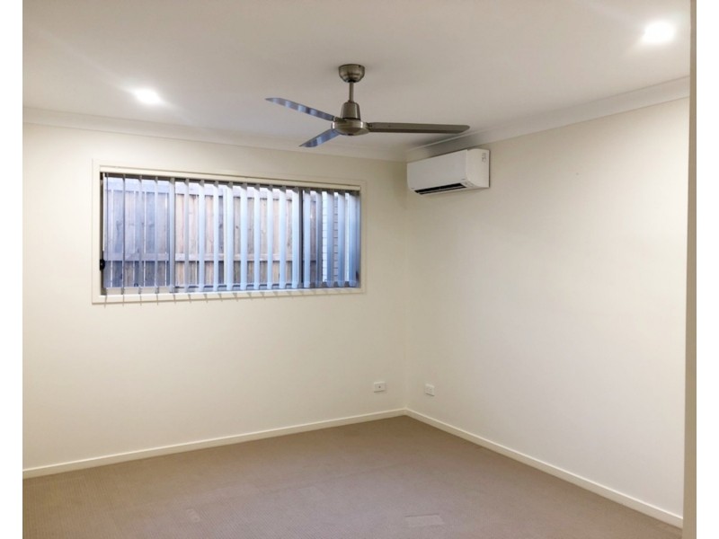24 Greenwich Avenue, Pimpama QLD 4209