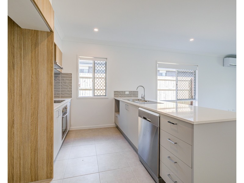 9 Herbert Street, South Maclean QLD 4280