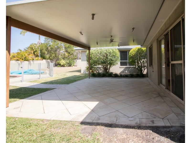 11 Fitzalan Circuit, Arundel QLD 4214