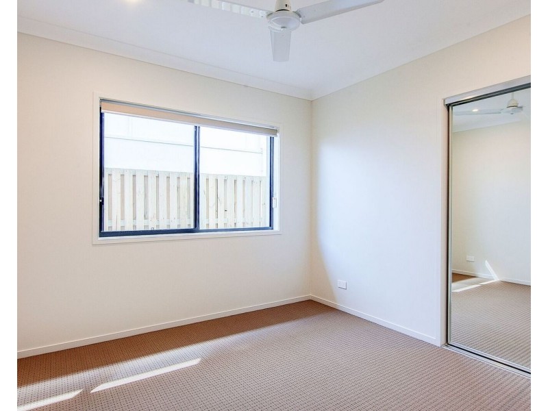 15 Bloom Avenue, Coomera QLD 4209