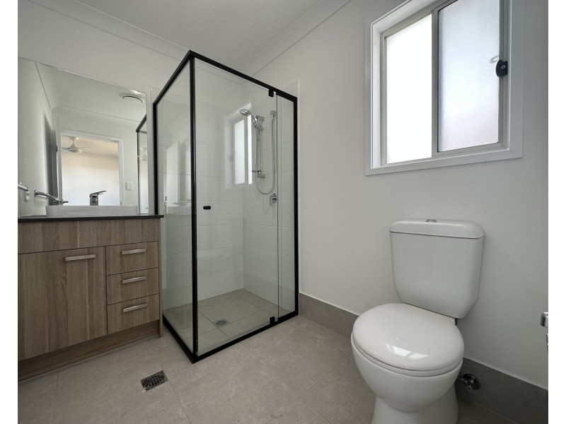 16 Sunline Court, Logan Reserve QLD 4133