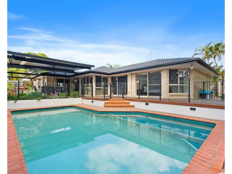 77 Inverness Way, Parkwood QLD 4214