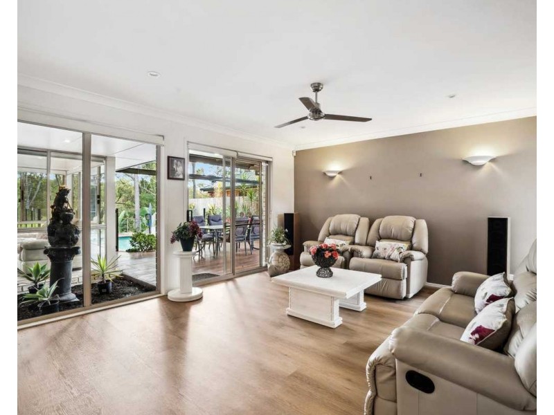 77 Inverness Way, Parkwood QLD 4214