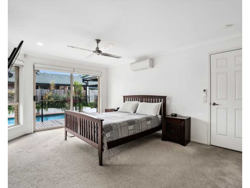 77 Inverness Way, Parkwood QLD 4214