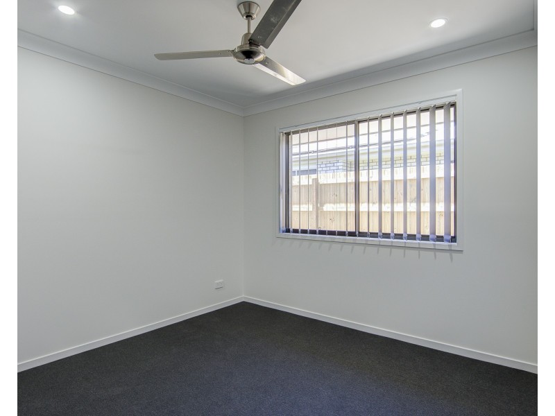 18 Steves Way, Coomera QLD 4209