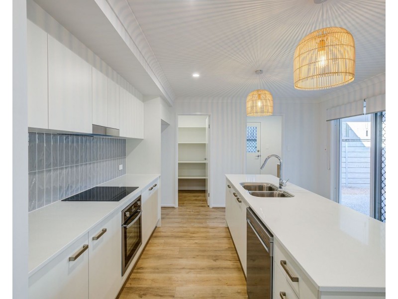 1/37 Snowdonia Crescent, Yarrabilba QLD 4207