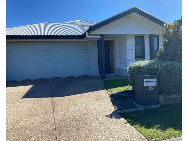 28 Great Sandy Circuit, Pimpama QLD 4209