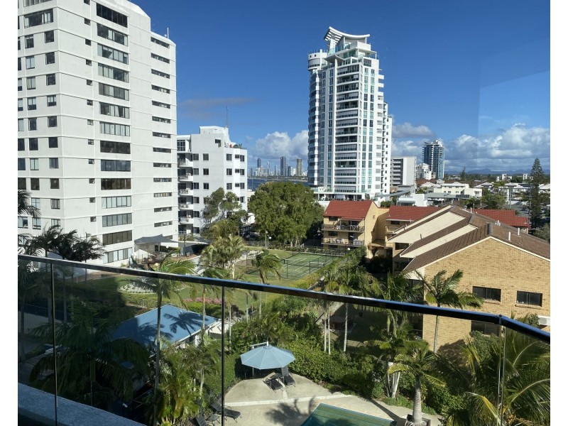 504/41 Labrador Street, Labrador QLD 4215