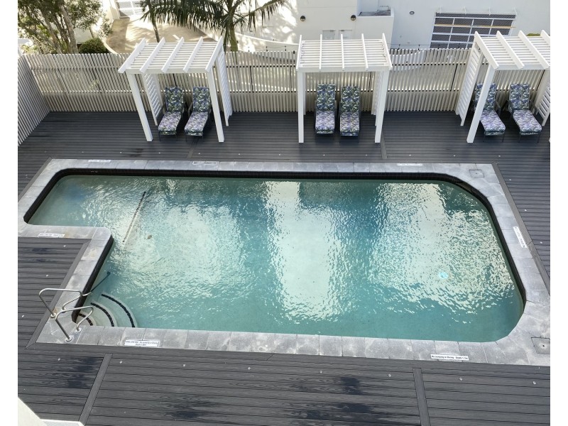 504/41 Labrador Street, Labrador QLD 4215