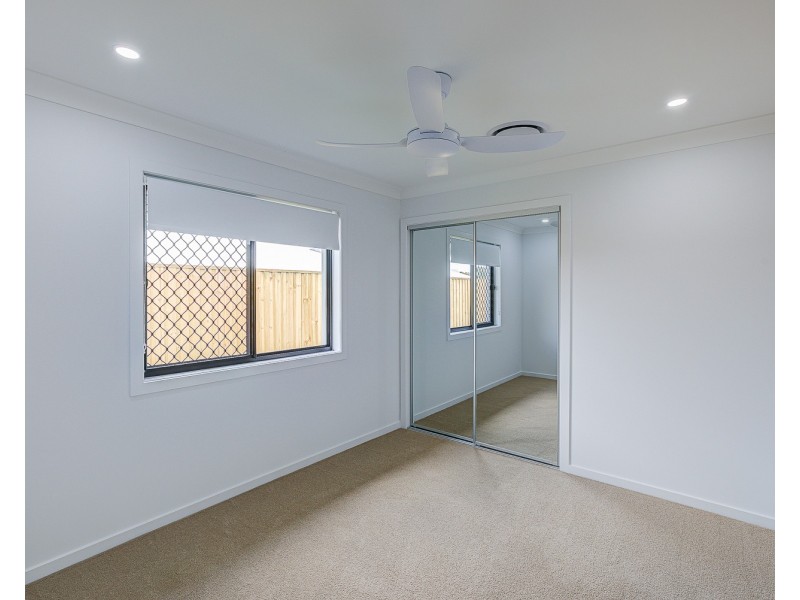 48 Outlook Boulevard, Gleneagle QLD 4285