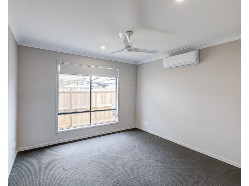 22 Oak Street, Pimpama QLD 4209