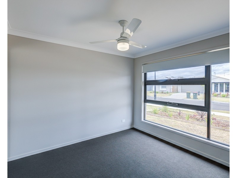 22 Oak Street, Pimpama QLD 4209