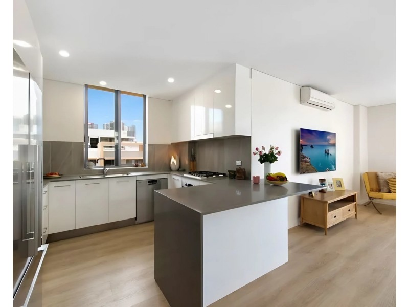 618/1 Aqua Street, Southport QLD 4215