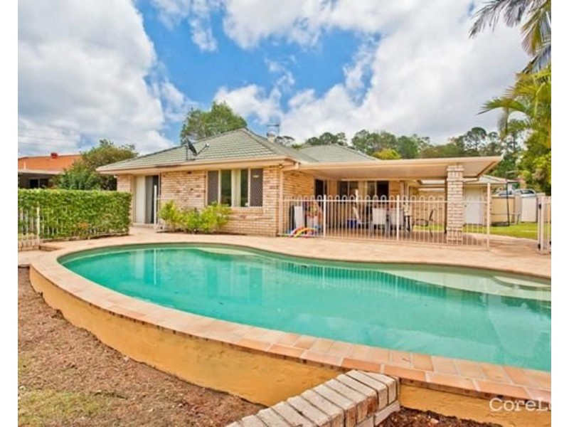 39 Galapagos Way, Pacific Pines QLD 4211