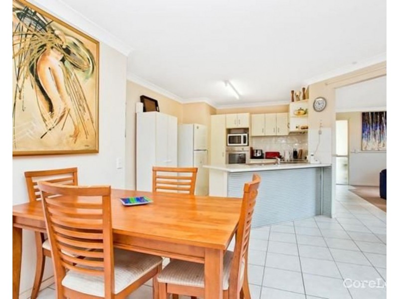 39 Galapagos Way, Pacific Pines QLD 4211