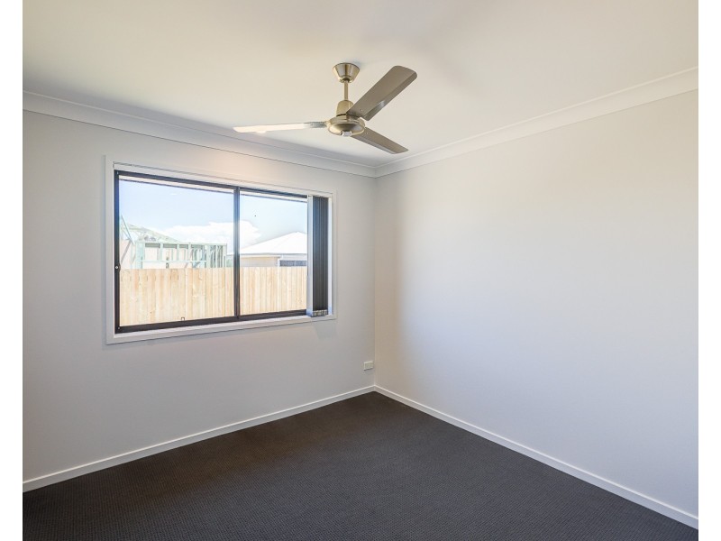 1 Wallace Way, Gleneagle QLD 4285